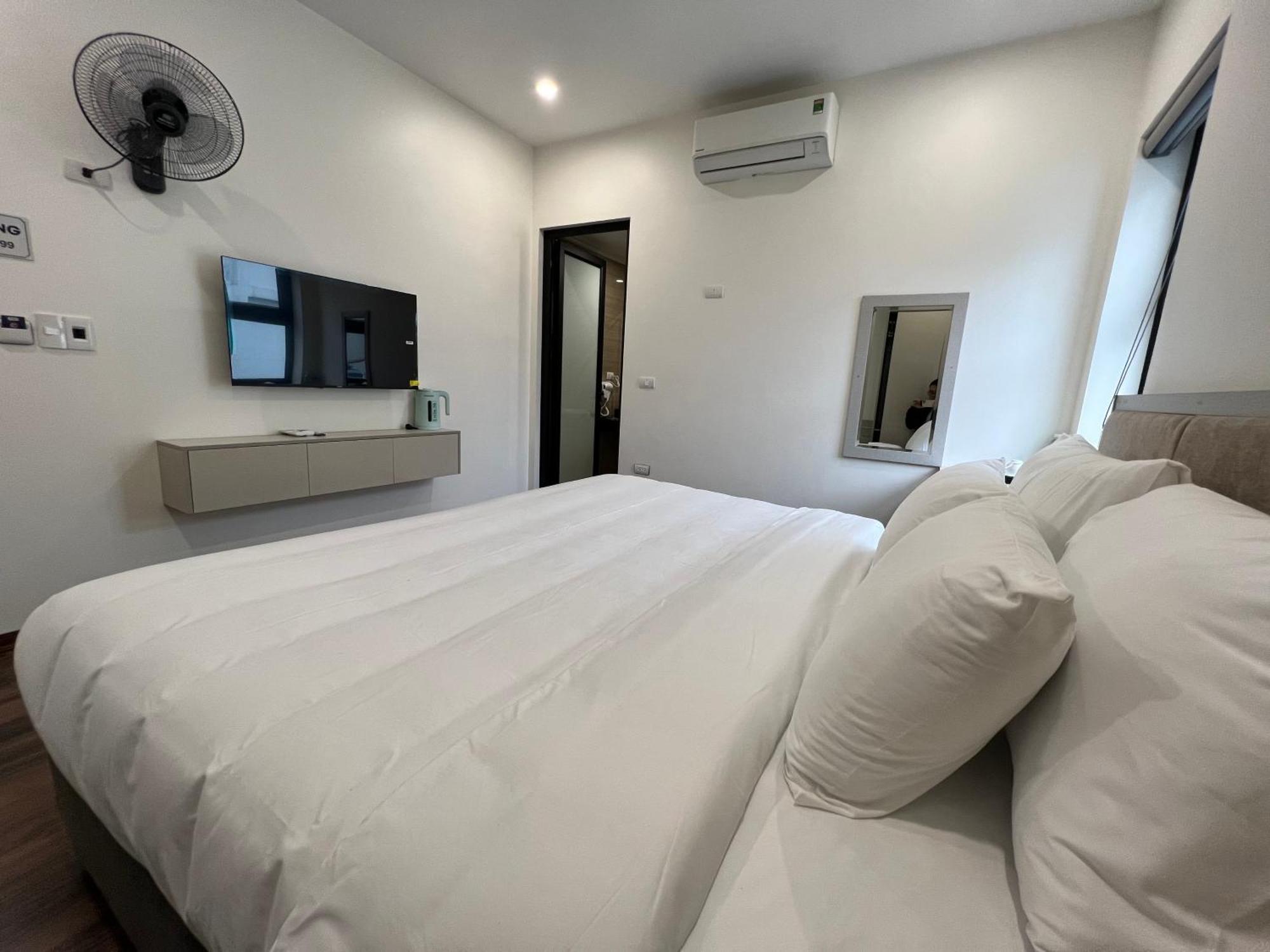 Grand Dragon Noi Bai Hotel Hanoi Buitenkant foto
