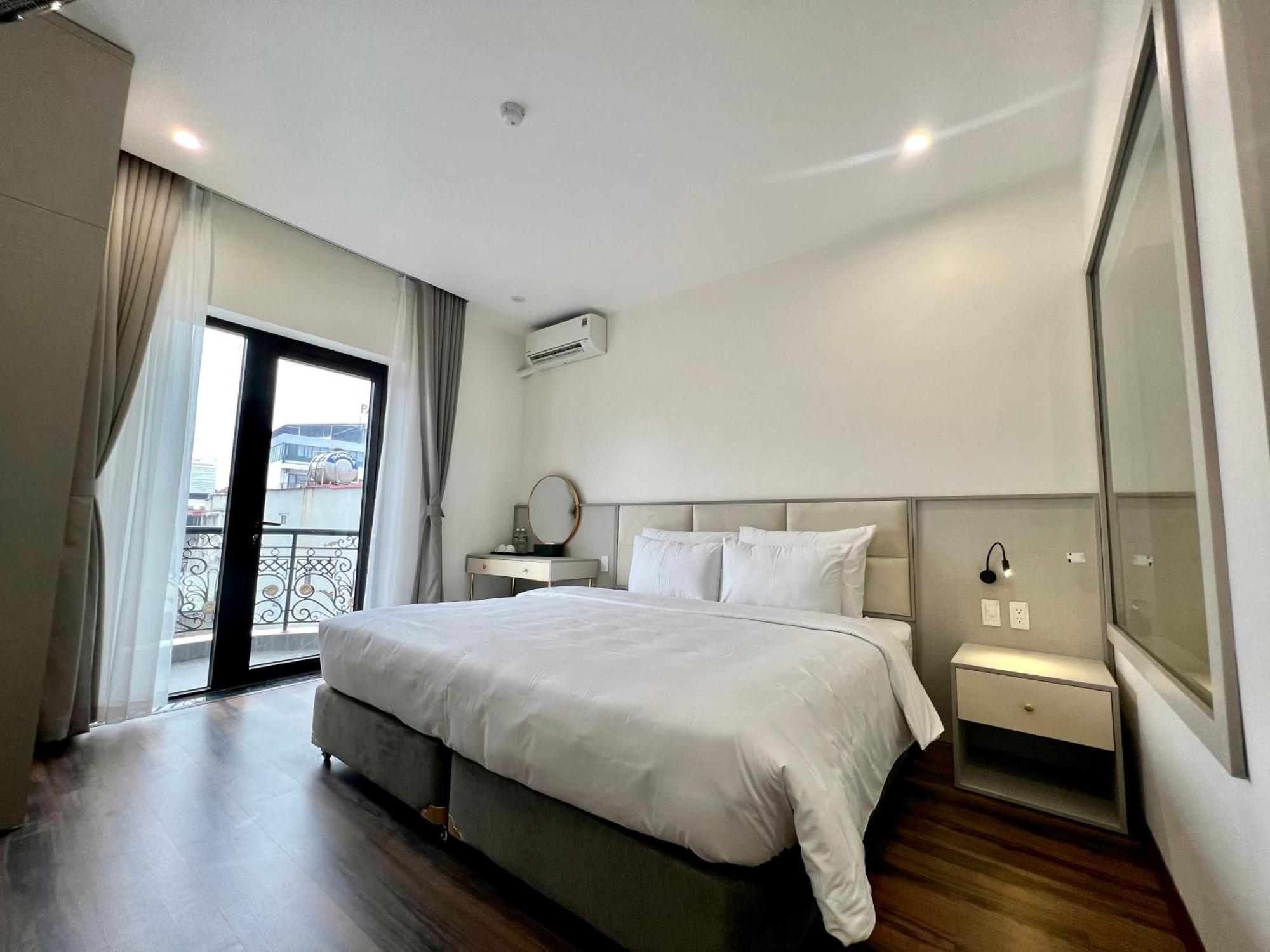 Grand Dragon Noi Bai Hotel Hanoi Buitenkant foto