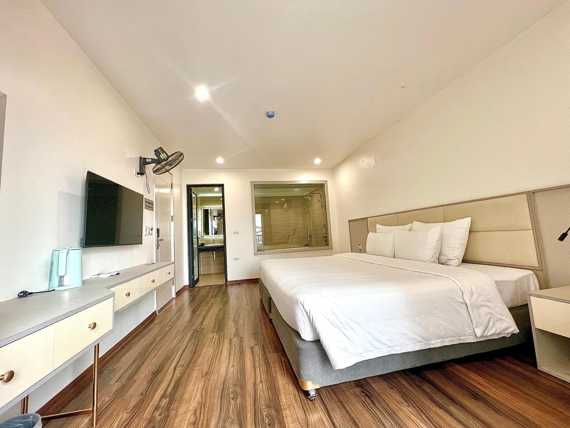 Grand Dragon Noi Bai Hotel Hanoi Buitenkant foto